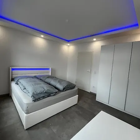 Schoene Mitte Von Apartment Oberhausen (North Rhine-Westphalia)